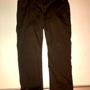 Vans Chinos Brown size 33x32 used good condition hardly worn skateboarding